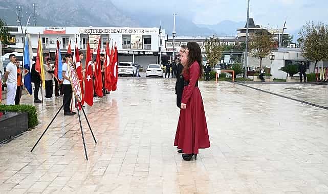kemerde ogretmenler gunu toreni