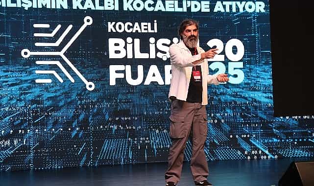 yapay zeka caginda kritik basliklar ele alindi