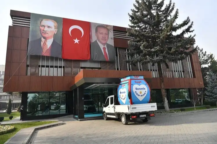 Kayseri Büyükşehir, Erciyes’i Kentle Buluşturuyor 1 Kayseri Büyükşehir, Erciyes’i Kentle Buluşturuyor