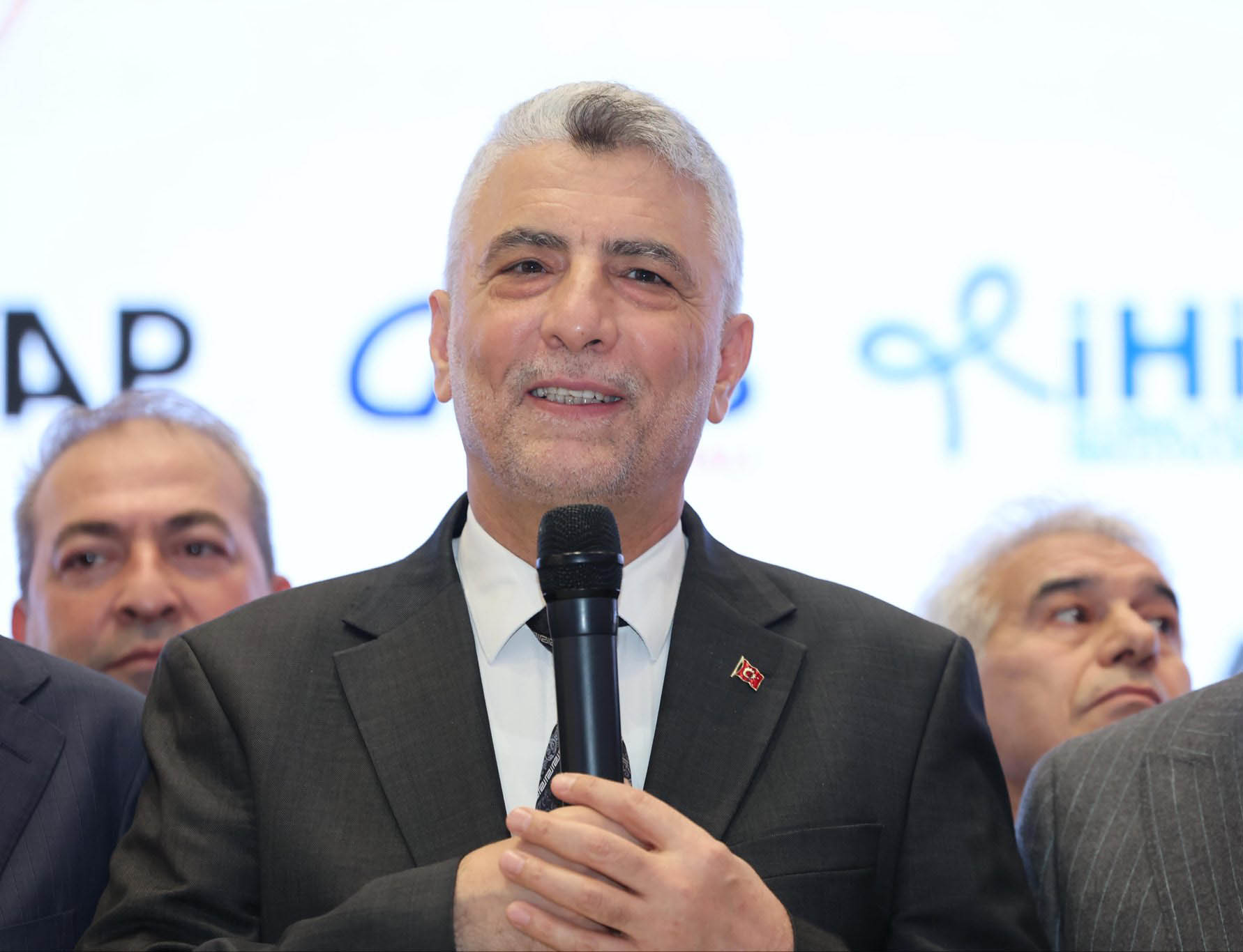 BAKAN BOLAT 2025TE IHRACATIMIZ 273 MIL 1104040 327721
