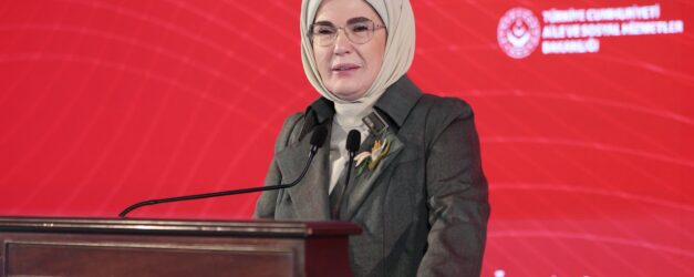 EMINE ERDOGAN SEYH ZAYED COCUK EVLERI S 1142452 339227