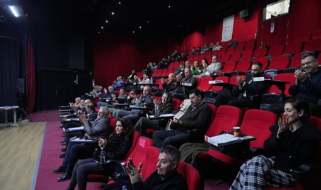 Ayvalık’ta Yeni Yılın İlk Belediye Meclis Toplantısı Yapıldı… 1 ayvalikta yeni yilin ilk belediye meclis toplantisi yapildi