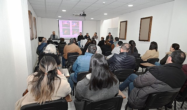 Başkan Topaloğlu velilerle bir araya geldi 1 baskan topaloglu velilerle bir araya geldi