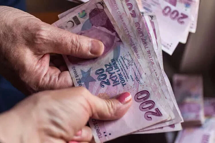 Yaşlı ve Engelli Aylıkları Ödendi 1 Yaşlı ve Engelli Aylıkları Ödendi