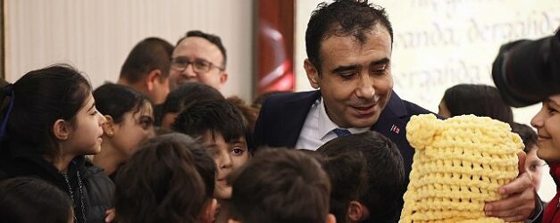 ibrahim bey ortaokulu ogrencilerinden belediye baskani kalayciya ziyaret